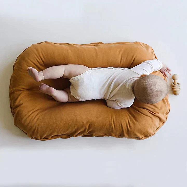 Portable Baby Nest Pillow – Soft Resting Pod with Removable Cover